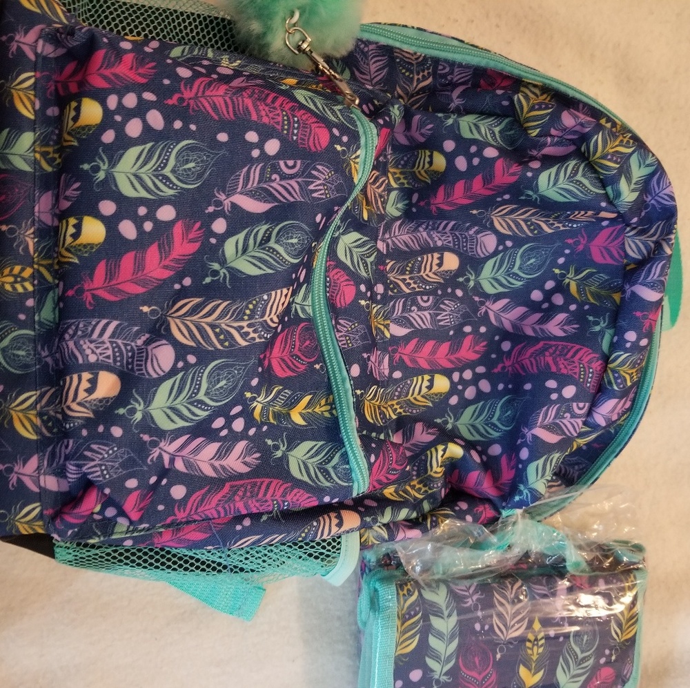 Feather style back pack - Picture 3 of 6